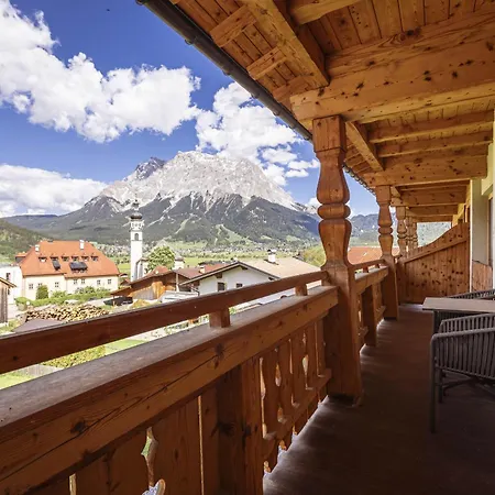Zugspitz By Alps *